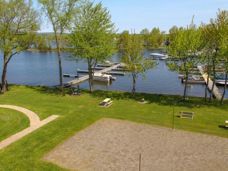 O'Berge Du Village C304 - Bord De L'Eau Magog Eksteriør bilde